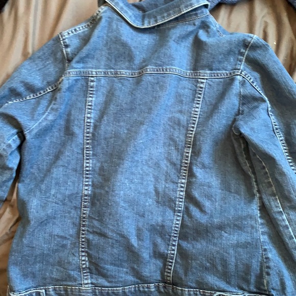 Blue Jean jacket - Picture 2 of 2